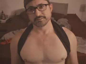 Imlive Free Porn Cam of nextdoorguy
