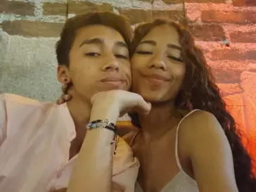 Imlive Live Porn of LexxyAndAres621