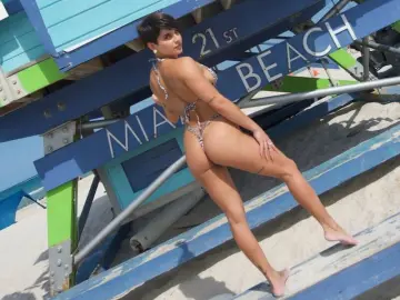 Livejasmin Live Sex Cam of RozeLibertine