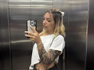 Myfreecams Free Porn Cam of MaddieM1