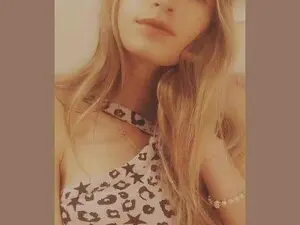 Myfreecams Live Sex Cam of sweet_melina