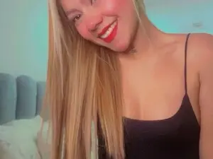 Myfreecams Watch Live Sex Cams of Saritaa__