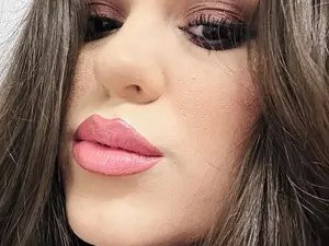 Myfreecams Sex Chat of LaylaLayla1