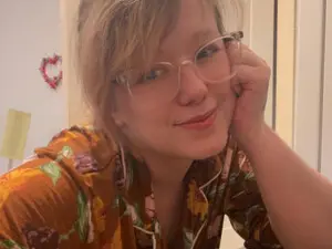 Myfreecams Watch Live Sex Cams of OhRaine