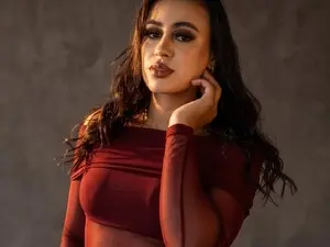 Myfreecams Live Sex Cam of SagiraBelle