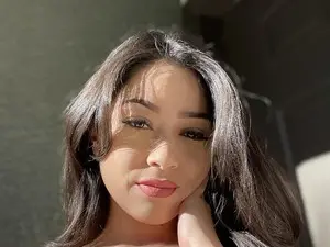 Myfreecams Adult Webcam of hunniinut