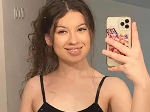 Myfreecams Free Live Porn of MonaPinky