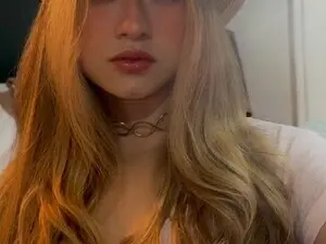 Myfreecams Sex Chat of Mia_curry
