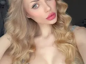Myfreecams Nude Webcam of AmelieDivine