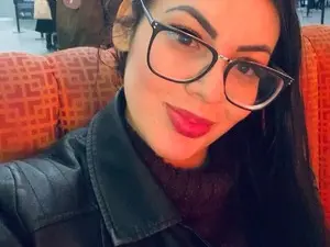 Myfreecams Free Porn Cam of esperanzaxxx
