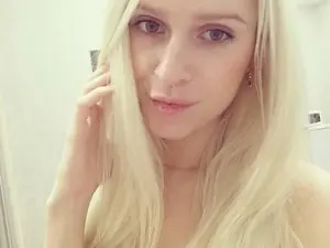Myfreecams Adult Webcams of Yourbaby_01