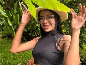 Myfreecams Private Sex Chat of Iris_8