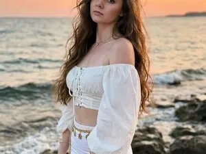 Myfreecams Sex Chat of Nessa_Pearl
