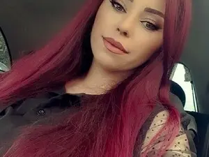 Myfreecams Sex Chat of Lara_Ella