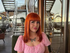 Myfreecams Watch Live Sex Cams of VelvetEmber