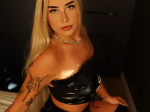 Myfreecams Best live sex cam show of KristySmile23
