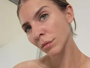 Myfreecams Free Live Porn of BELLA_