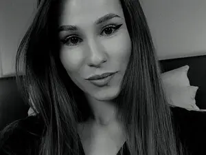 Myfreecams Sex Cam of ShySaraa