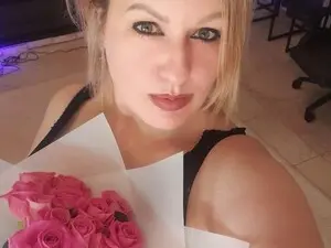 Myfreecams Adult Video Chat of MariemLui
