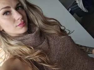 Myfreecams Adult Webcams of Ur_SexyWomen