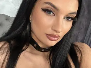 Myfreecams Live Sex Cam of MayaSin3
