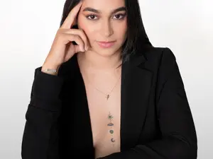 Myfreecams Live Porn of Helen_thomson