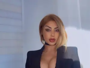 Myfreecams Watch Live Sex Cams of Atiana