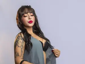 Myfreecams Free Live Porn of MiiaaMonroee