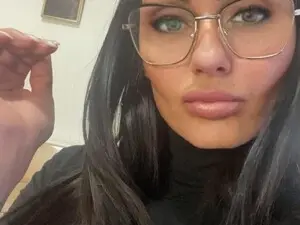Myfreecams Best Webcam of SashaSky