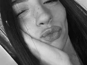 Myfreecams Sex Cam of Luciana_grant