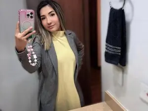 Myfreecams Private Sex Chat of Seren_hanna
