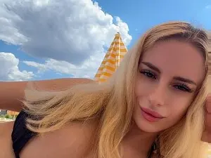 Myfreecams Private Sex Chat of ChristiHanson