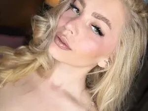 Myfreecams Free Live Porn of WhitneyAndrew
