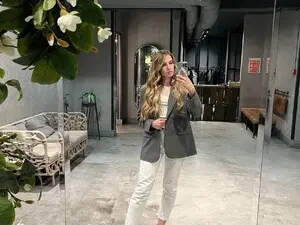 Myfreecams Watch Live Sex Cams of MarryCox