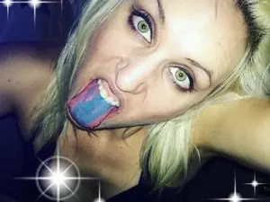 Myfreecams Live Sex Cam of Sparkle_Pinup
