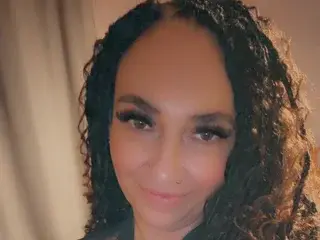 Streamate Nude Webcam of MilfMillie