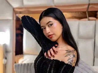 Streamate Free Porn Cam of Isa_Moon