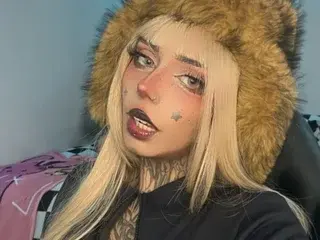 Streamate Free Porn Cam of KoraRousee