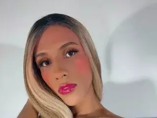 Streamate Sex Cam of SweetDesaire
