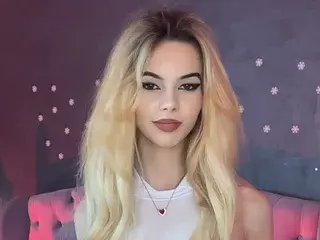 Streamate Best live sex cam show of AmiraLovely