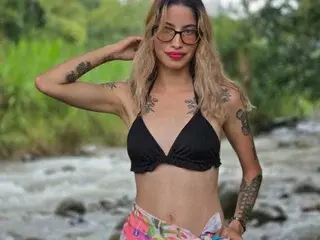 Streamate Private Sex Chat of merrymendezz