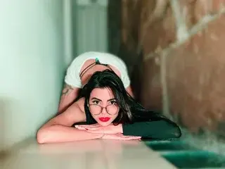 Streamate Adult Webcam of IsisRoosexx
