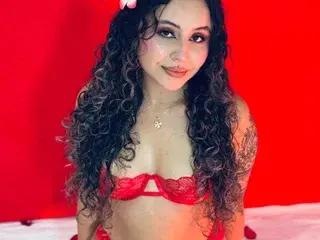 Streamate Sex Cam of TinyLoveee