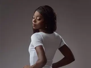 Streamate Live Sex Cam of GiselleLeinz