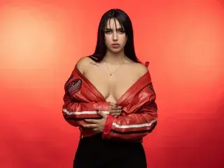 Streamate Live Sex Cam of DanikNova