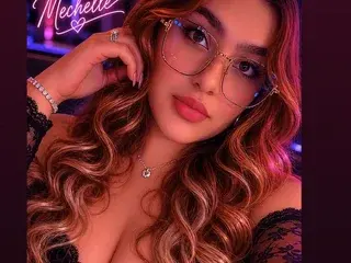 Streamate Sex Chat of MechelleLyonn