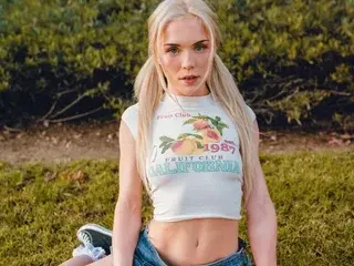 Streamate Free Live Porn of DaiseyDesire
