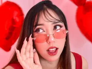 Streamate Watch Live Sex Cams of Emi_Star