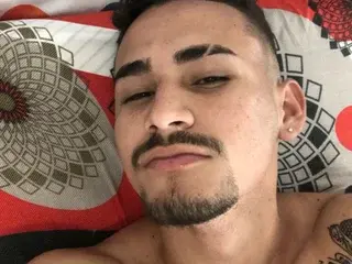 Streamate Live Sex of axelg
