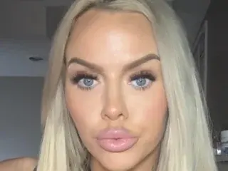 Streamate Watch Live Sex Cams of GoddessBuffBarbie